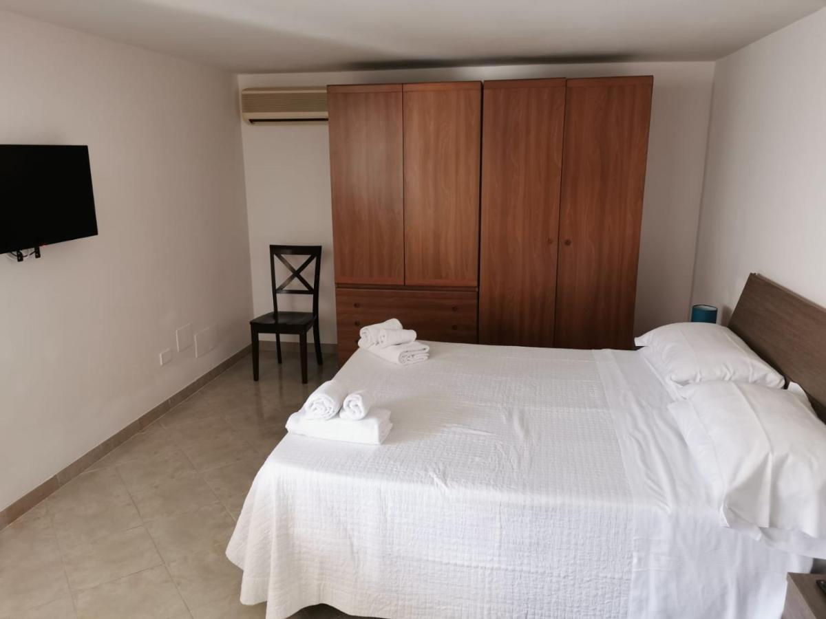 フィウミチーノ Relais Maria Luisa Locazione Turistica Di Simona Capaccio Bed & Breakfast エクステリア 写真