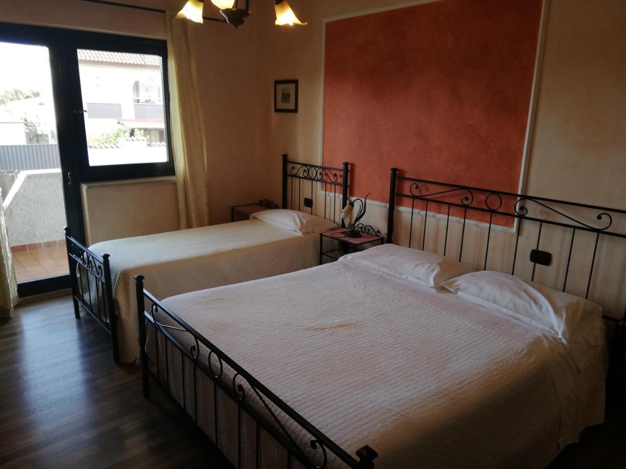 フィウミチーノ Relais Maria Luisa Locazione Turistica Di Simona Capaccio Bed & Breakfast エクステリア 写真